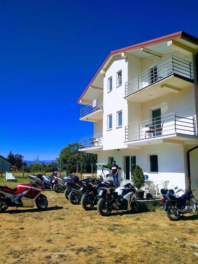 The Brothers Villa Hotel โอครีด ภายนอก รูปภาพ